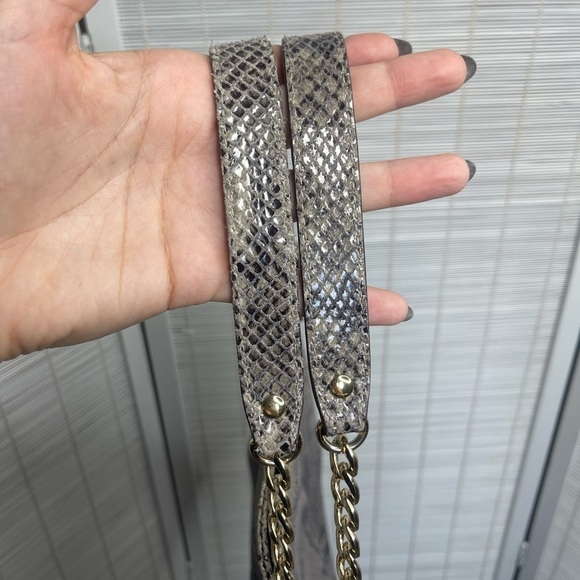 Michael Kors Jet Set Chain Snakeskin Print Bag - Picture 4 of 11